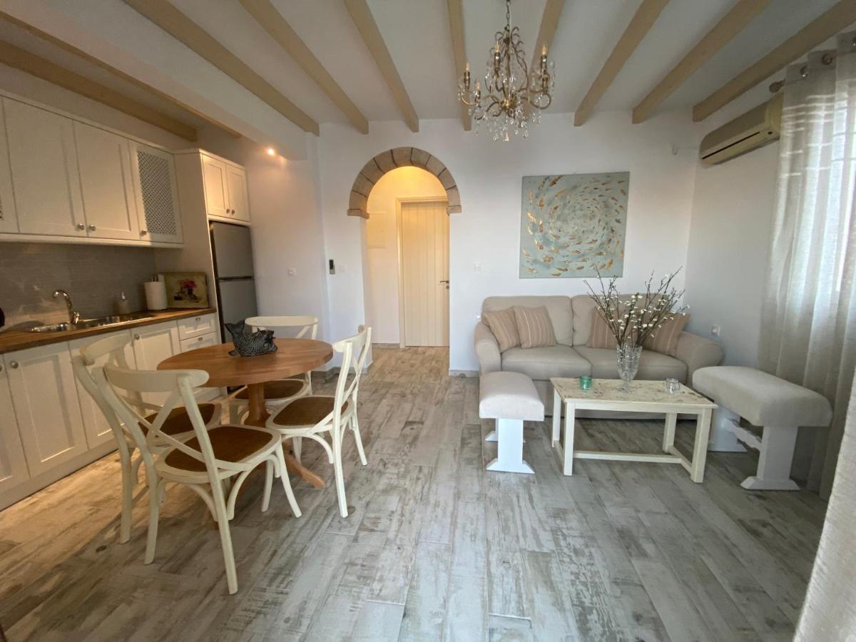 Petridi Maria Suites & Apartments Skala  Bagian luar foto